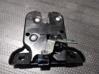 bontott AUDI A3 Csomagtérajtó Zárszerkezet