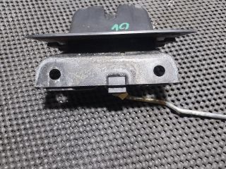 bontott AUDI A3 Csomagtérajtó Zárszerkezet