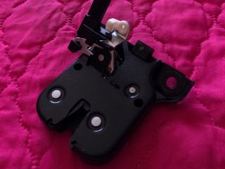 bontott AUDI A3 Csomagtérajtó Zárszerkezet