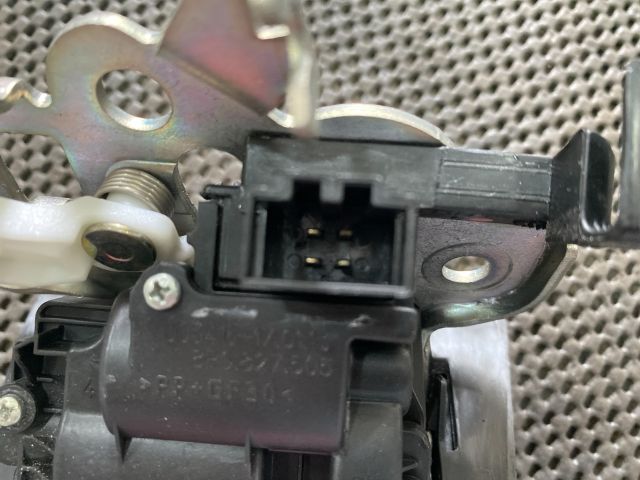 bontott AUDI A3 Csomagtérajtó Zárszerkezet