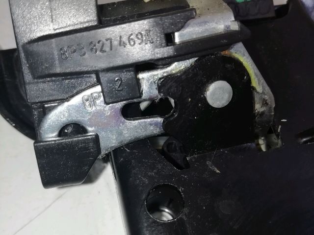 bontott AUDI A3 Csomagtérajtó Zárszerkezet