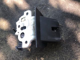 bontott AUDI A3 Csomagtérajtó Zárszerkezet