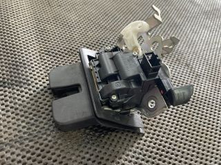 bontott AUDI A3 Csomagtérajtó Zárszerkezet