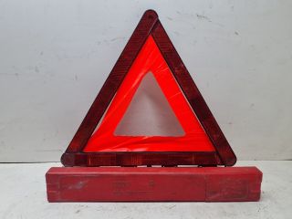 bontott AUDI A3 Elakadásjelző Háromszög