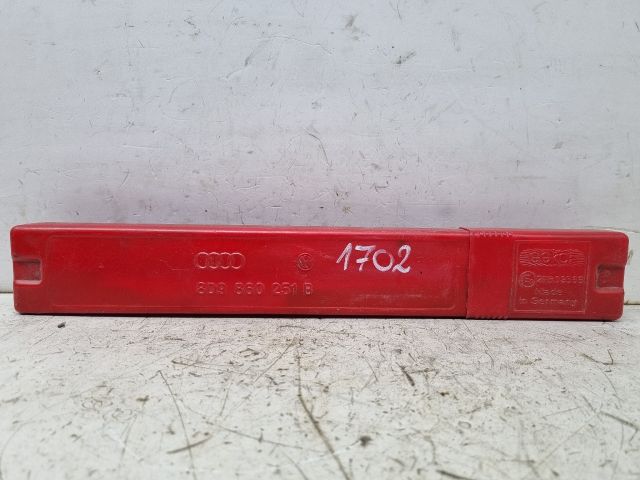 bontott AUDI A3 Elakadásjelző Háromszög