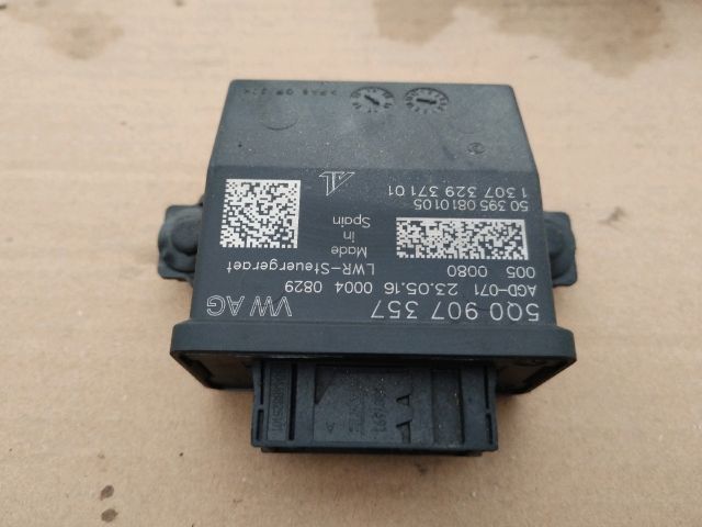 bontott AUDI A3 Elektronika (Magában)