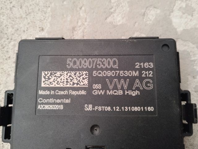 bontott AUDI A3 Elektronika (Magában)