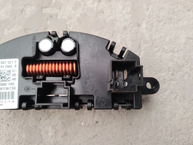 bontott AUDI A3 Előtét Ellenállás Fűtőmotor