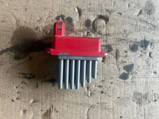 bontott AUDI A3 Előtét Ellenállás Fűtőmotor