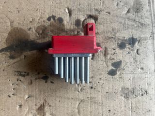 bontott AUDI A3 Előtét Ellenállás Fűtőmotor