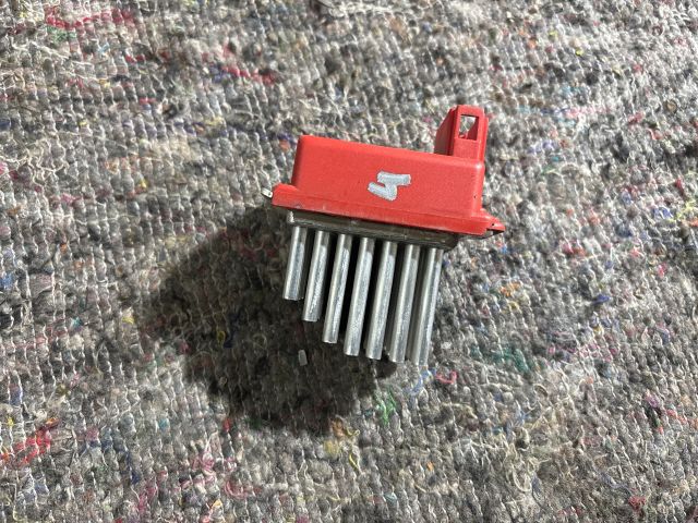 bontott AUDI A3 Előtét Ellenállás Fűtőmotor