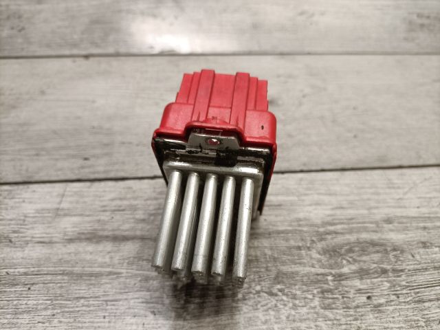 bontott AUDI A3 Előtét Ellenállás Fűtőmotor