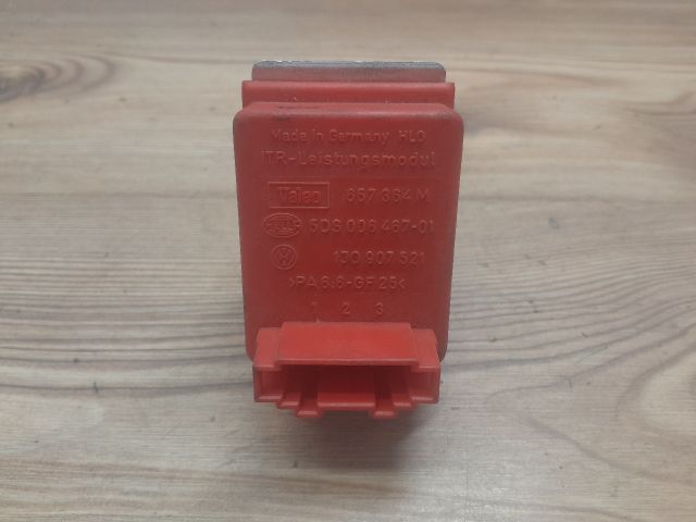 bontott AUDI A3 Előtét Ellenállás Fűtőmotor