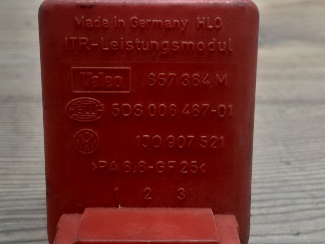 bontott AUDI A3 Előtét Ellenállás Fűtőmotor