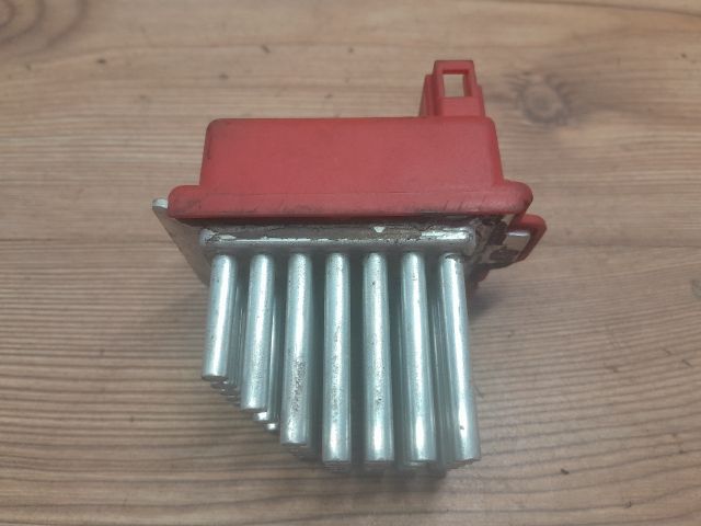 bontott AUDI A3 Előtét Ellenállás Fűtőmotor