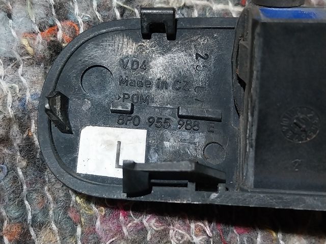 bontott AUDI A3 Első Ablakmosó Fúvóka