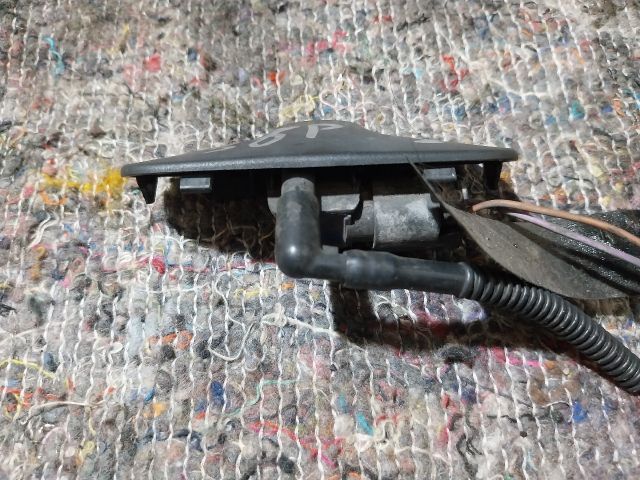 bontott AUDI A3 Első Ablakmosó Fúvóka