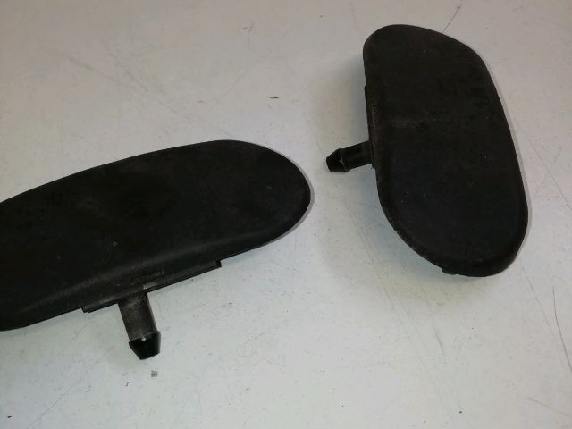 bontott AUDI A3 Első Ablakmosó Fúvóka