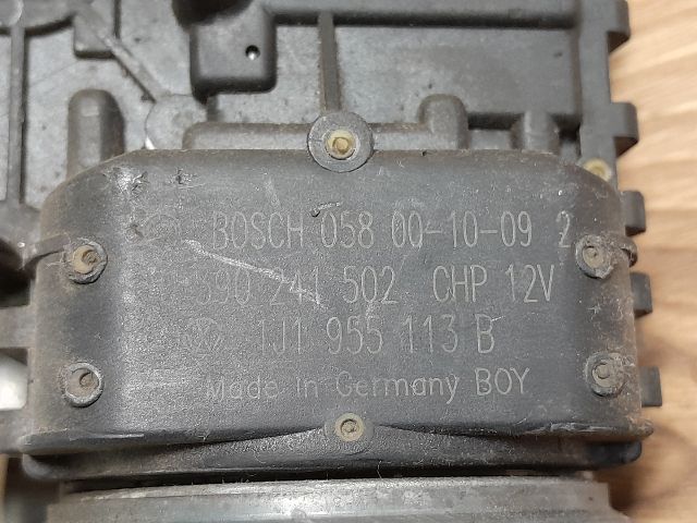 bontott AUDI A3 Első Ablaktörlő Szerkezet Motorral