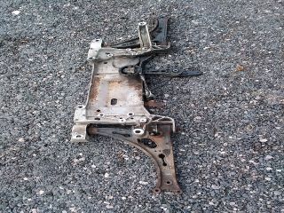 bontott AUDI A3 Első Bölcső