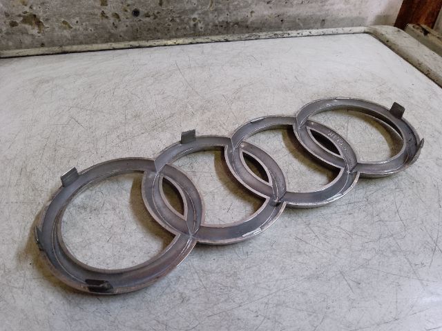 bontott AUDI A3 Első Embléma