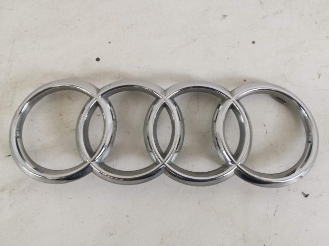 bontott AUDI A3 Első Embléma