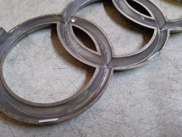 bontott AUDI A3 Első Embléma