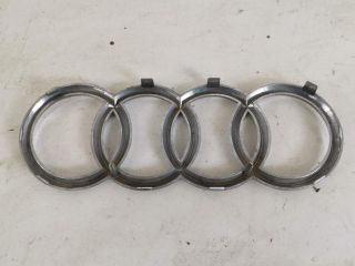 bontott AUDI A3 Első Embléma