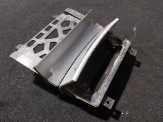 bontott AUDI A3 Első Hamutartó