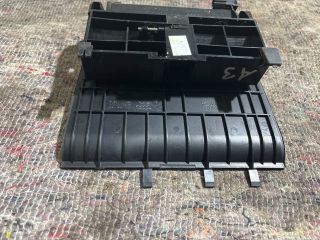 bontott AUDI A3 Első Hamutartó