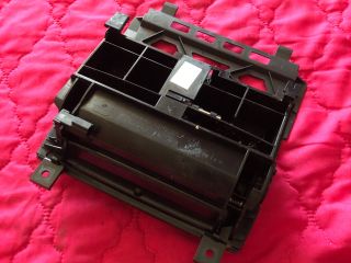 bontott AUDI A3 Első Hamutartó