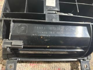 bontott AUDI A3 Első Hamutartó