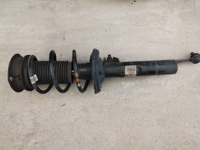 bontott AUDI A3 Első Lengéscsillapító Patron / Betét