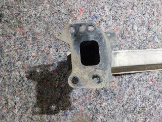 bontott AUDI A3 Első Lökhárító Merevítő (Fém)