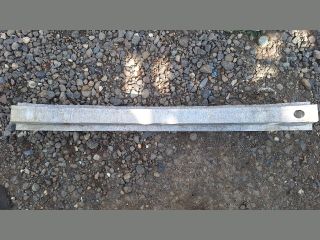 bontott AUDI A3 Első Lökhárító Merevítő (Fém)