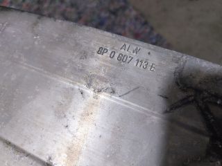 bontott AUDI A3 Első Lökhárító Merevítő (Fém)