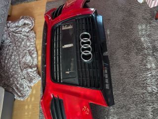 bontott AUDI A3 Első Lökhárító (Részeivel)