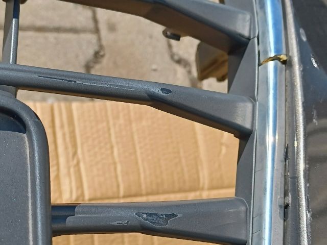 bontott AUDI A3 Első Lökhárító (Részeivel)