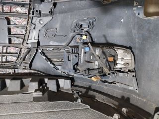 bontott AUDI A3 Első Lökhárító (Részeivel)