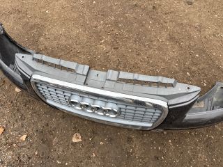 bontott AUDI A3 Első Lökhárító (Részeivel)
