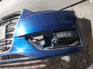 bontott AUDI A3 Első Lökhárító (Részeivel)