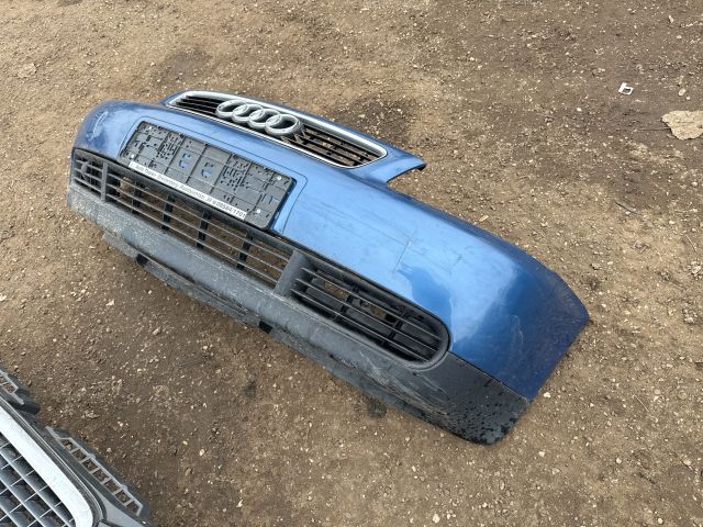 bontott AUDI A3 Első Lökhárító (Részeivel)