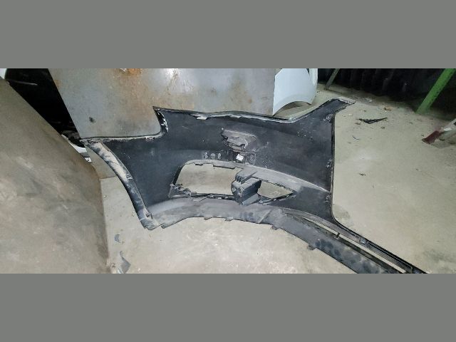 bontott AUDI A3 Első Lökhárító (Üresen)