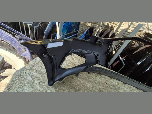 bontott AUDI A3 Első Lökhárító (Üresen)