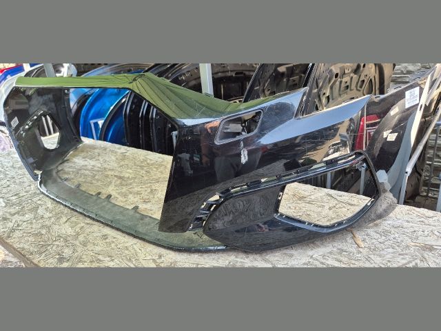 bontott AUDI A3 Első Lökhárító (Üresen)