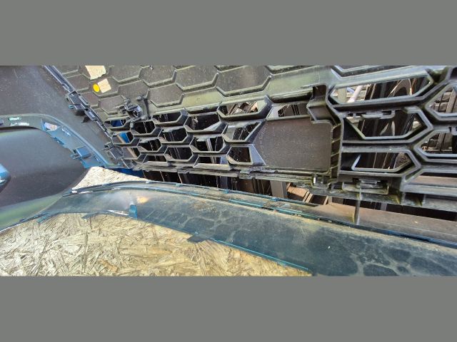 bontott AUDI A3 Első Lökhárító (Üresen)