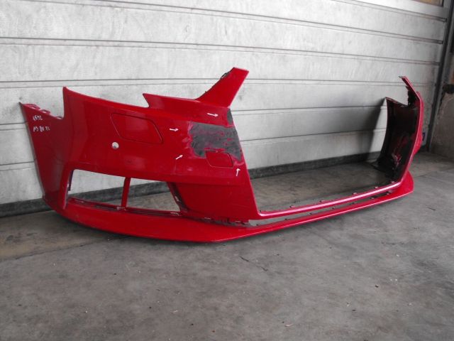 bontott AUDI A3 Első Lökhárító (Üresen)