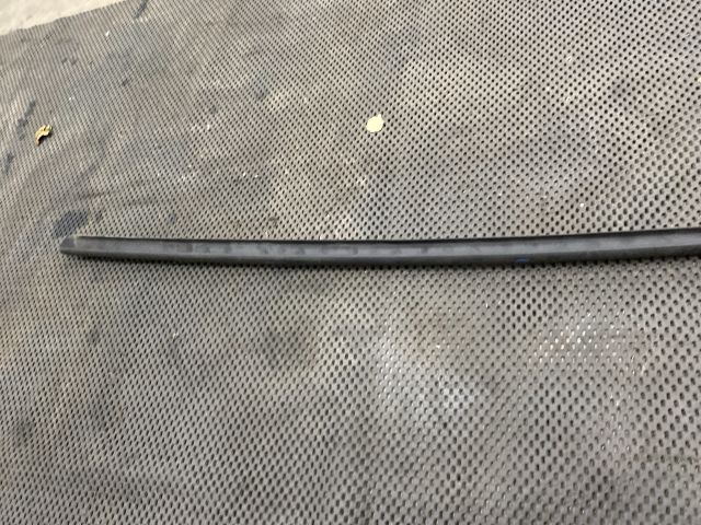 bontott AUDI A3 Első Szélvédő Bal Díszléc