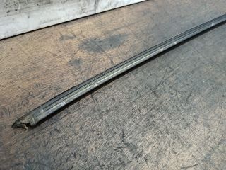 bontott AUDI A3 Első Szélvédő Jobb Díszléc