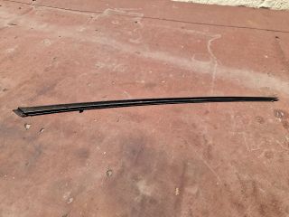 bontott AUDI A3 Első Szélvédő Jobb Díszléc